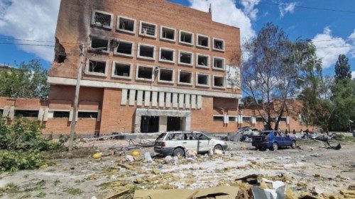 A view shows the site of the Russian drone strike, amid Russia's attack on Ukraine, in Poltava, ... A view shows the site of the Russian drone strike, amid Russia's attack on Ukraine, in Poltava, ...