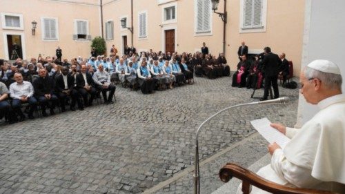 Volti differenti dell’amore di Dio per gli uomini QUO-160 Volti differenti dell’amore di Dio per gli uomini QUO-160