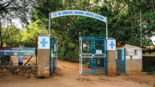 A Kalongo un ospedale per oltre 50.000 pazienti QUO-162 A Kalongo un ospedale per oltre 50.000 pazienti QUO-162