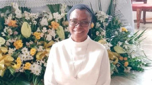    Tutto per amore  del popolo haitiano  QUO-164