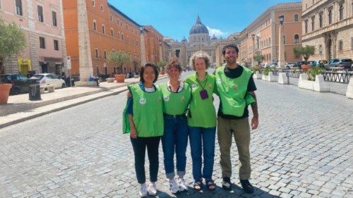  Al servizio della speranza  nell’incontro con l’altro  QUO-165