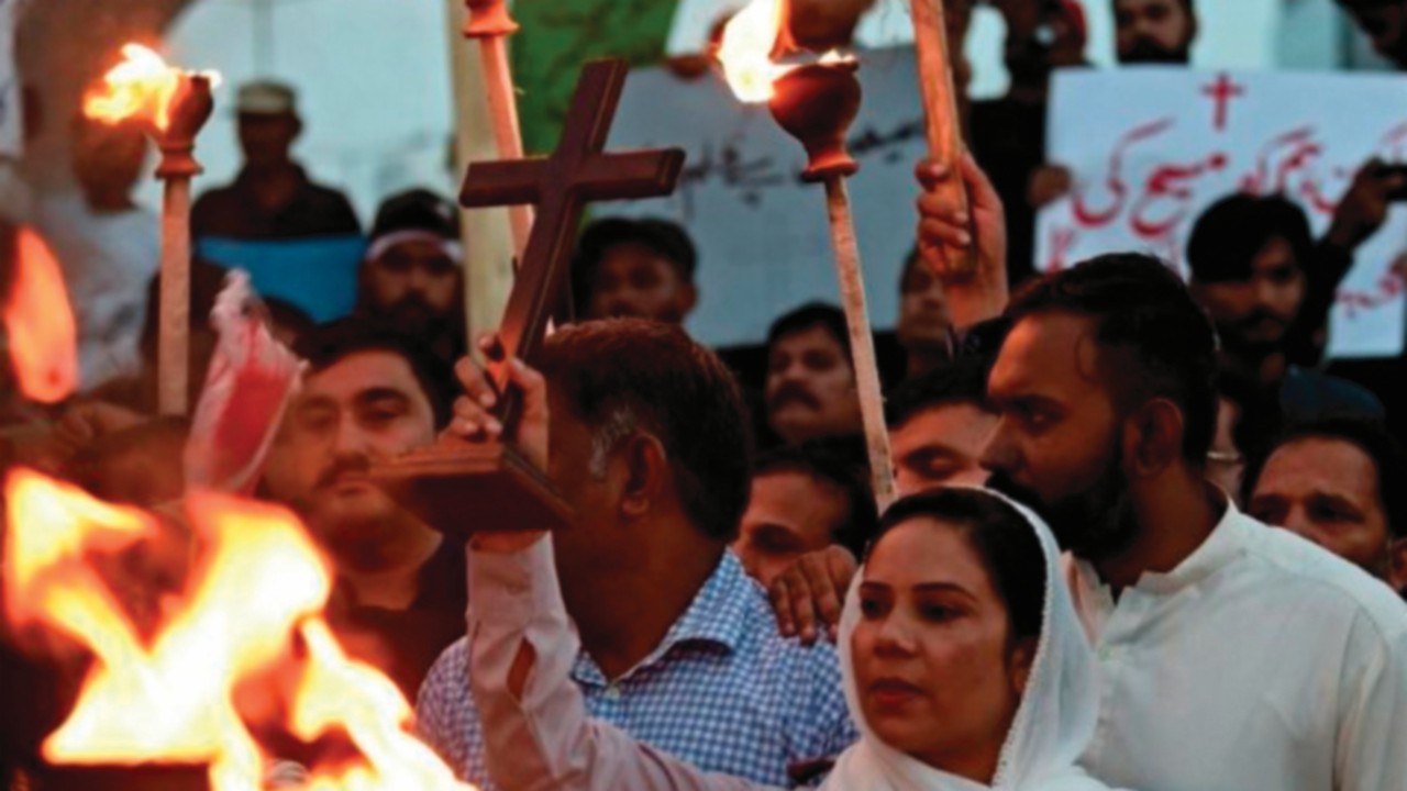   Aumentano le false accuse di blasfemia a scopo estorsivo contro i cristiani in Pakistan  QUO-167