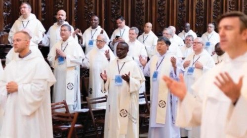  Radicati nella speranza  e in ascolto dello Spirito   QUO-170