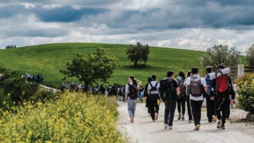 Nella propria terra prima di arrivare a Roma QUO-173 Nella propria terra prima di arrivare a Roma QUO-173