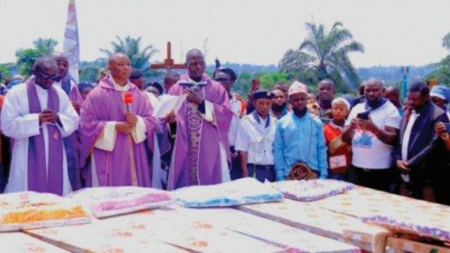 Hanno testimoniato la loro fede amando Cristo fino alla morte QUO-174 Hanno testimoniato la loro fede amando Cristo fino alla morte QUO-174