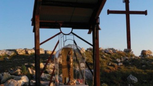 Madonna del Monte Sant’Onofrio: si permette solo il culto privato QUO-174 Madonna del Monte Sant’Onofrio: si permette solo il culto privato QUO-174