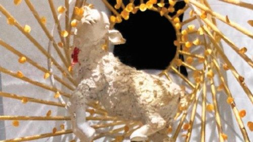  Un Agnello pieno di luce  QUO-174