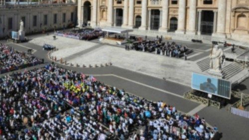  In preghiera per i cristiani  vittime di violenza   QUO-175