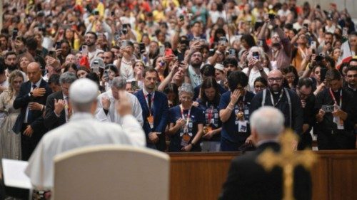 Non solo follower Il Giubileo che riconosce la missione online QUO-175 Non solo follower Il Giubileo che riconosce la missione online QUO-175