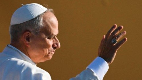  Leone XIV in visita al giovane spagnolo ricoverato al Bambino Gesù    QUO-180