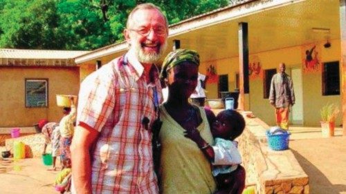 Nell’emergenza la cura di un sorriso  QUO-189
