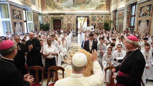  L’Eucaristia è il tesoro della Chiesa   QUO-194