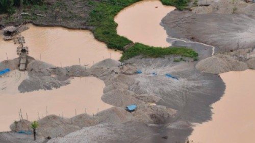  Perú: l’impegno della Caritas per lo sviluppo umano integrale  QUO-197