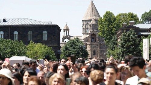L’unità dei cristiani è un mandato divino QUO-198 L’unità dei cristiani è un mandato divino QUO-198