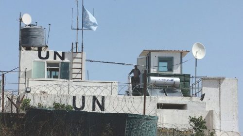 L’Idf attacca la missione di pace dell’Onu in Libano QUO-203 L’Idf attacca la missione di pace dell’Onu in Libano QUO-203