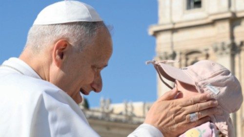 Portatori di gioia nella Chiesa e nella società QUO-205 Portatori di gioia nella Chiesa e nella società QUO-205