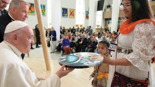 parafialnej w kościele Najświętszego Serca Jezusowego w Edmonton Niech Kościół stanie się domem ... parafialnej w kościele Najświętszego Serca Jezusowego w Edmonton Niech Kościół stanie się domem ...