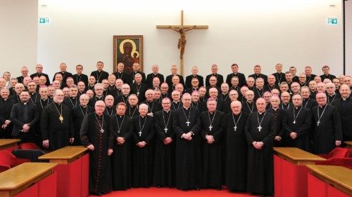 Przewodniczący Episkopatu Polski: Młodzi, ochrona życia i laicyzacja są wyzwaniem POL-004 Przewodniczący Episkopatu Polski: Młodzi, ochrona życia i laicyzacja są wyzwaniem POL-004
