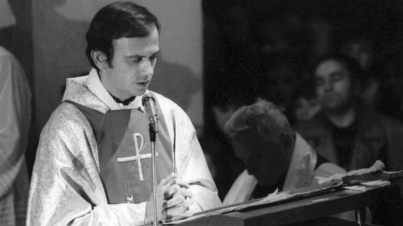  Jan Paweł II o księdzu Popiełuszce: wolność w Prawdzie  POL-010
