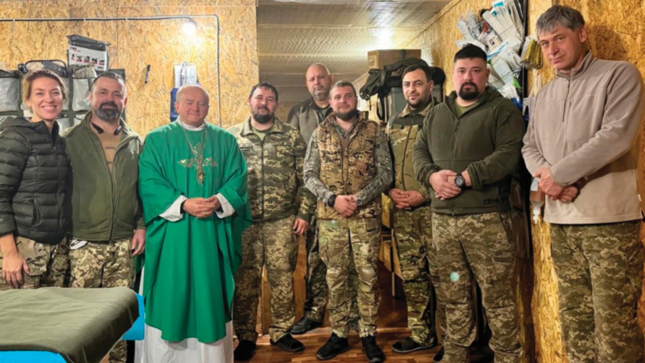  Biskup z Zaporoża: bez Boga trudno o nadzieję na wojnie  POL-001