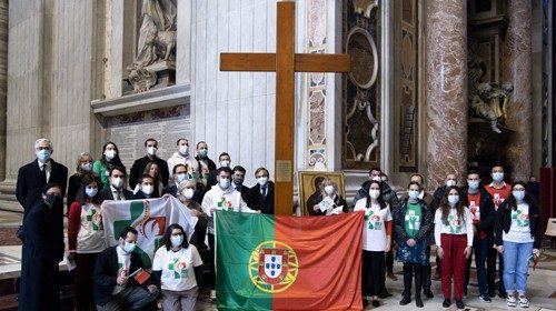 SS. Francesco - Basilica Vaticana - Altare della Cattedra: Santa Messa  22-11-2020