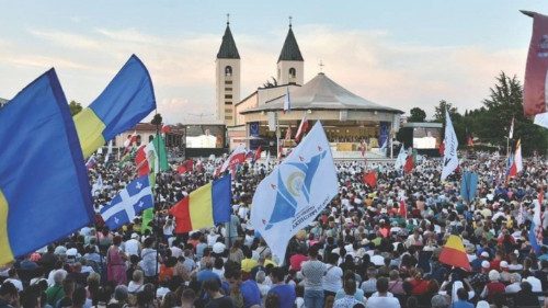  Mensagem do Papa  para o festival dos jovens em  Medjugorje  POR-031