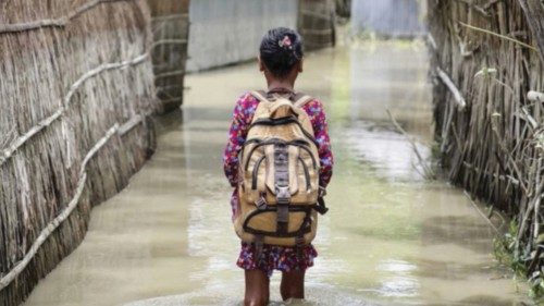  Respostas urgentes  à catástrofe ambiental e à injustiça devastadora  POR-037