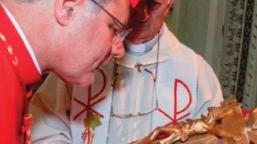  O cardeal Paulo Cezar Costa tomou posse  do título dos Santos Bonifácio e Aleixo   POR-041