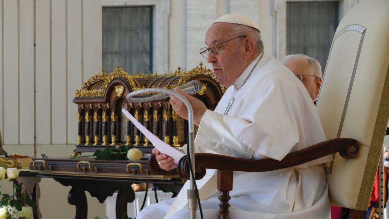  A missão não é questão  de meios mas de corações  que aproximam a Deus  POR-023