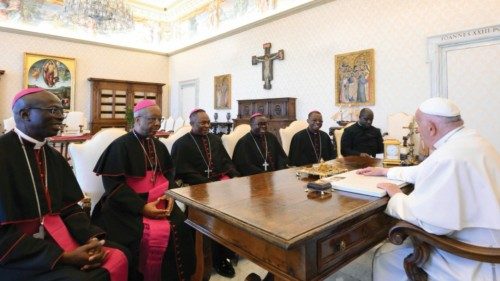  Visita  «ad limina»  dos bispos da Guiné Equatorial   POR-025