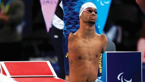 Brazil's Gabriel Geraldo dos Santos Araujo prepares to compete in the men's S2 200m freestyle ... Brazil's Gabriel Geraldo dos Santos Araujo prepares to compete in the men's S2 200m freestyle ...