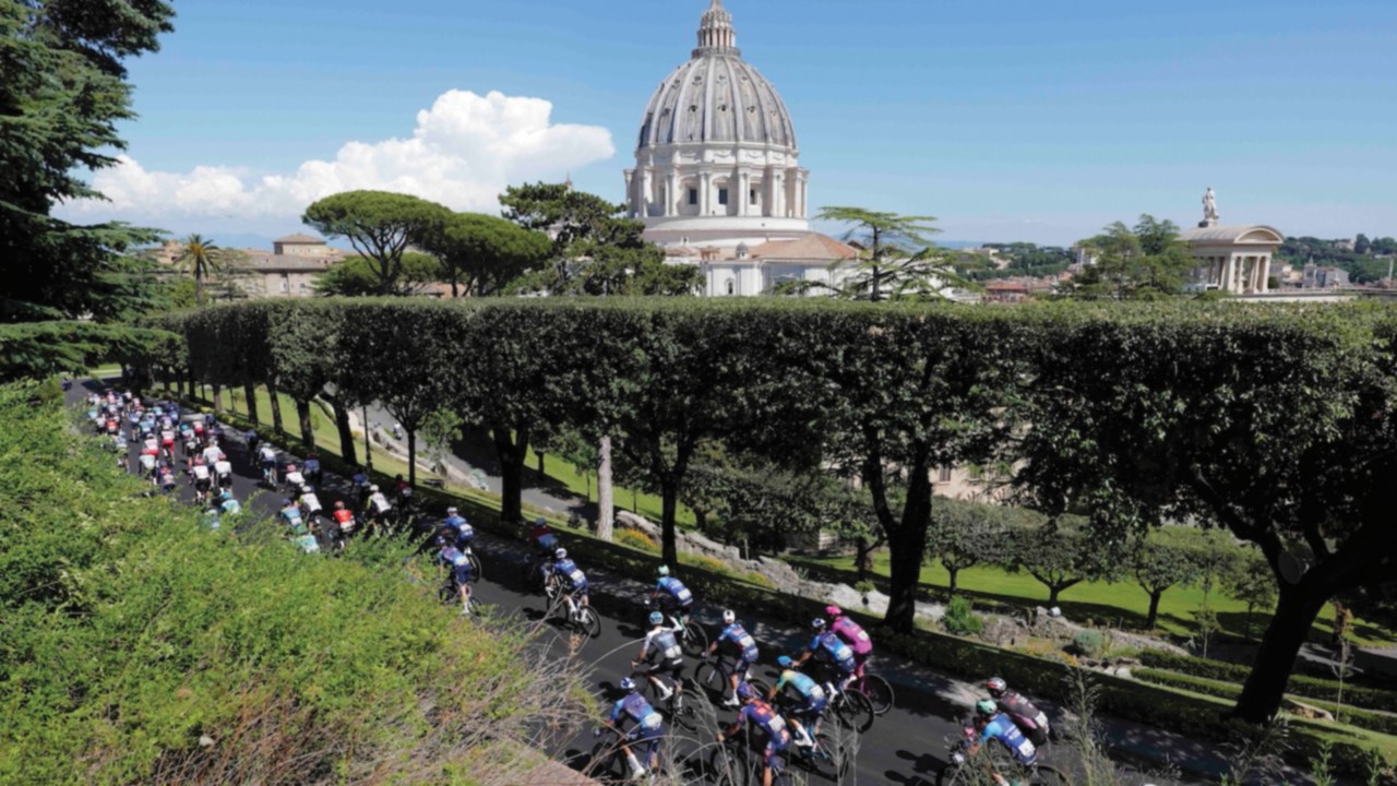  Moser, Fátima e a passagem  da Volta à Itália no Vaticano  POR-008