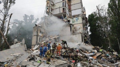 epa12274453 Rescuers work at the site of a Russian strike on a nine-storey residential building in ... epa12274453 Rescuers work at the site of a Russian strike on a nine-storey residential building in ...